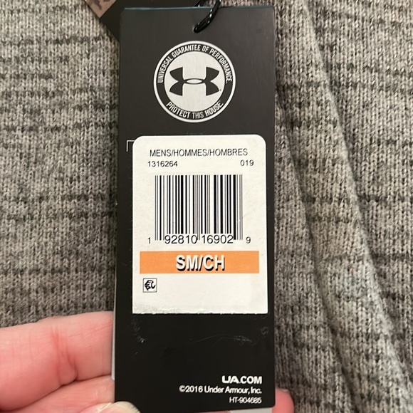 NWT Under Armour lightweight jacket - size Small - Picture 10 of 12